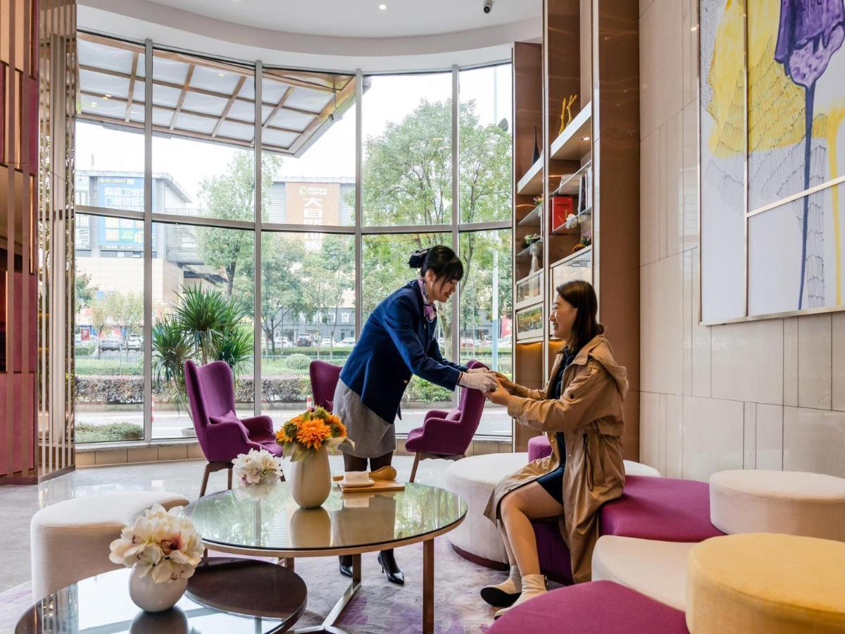 Lavande Hotel Luzhou Wanda Plaza Southwest Commercial City エクステリア 写真