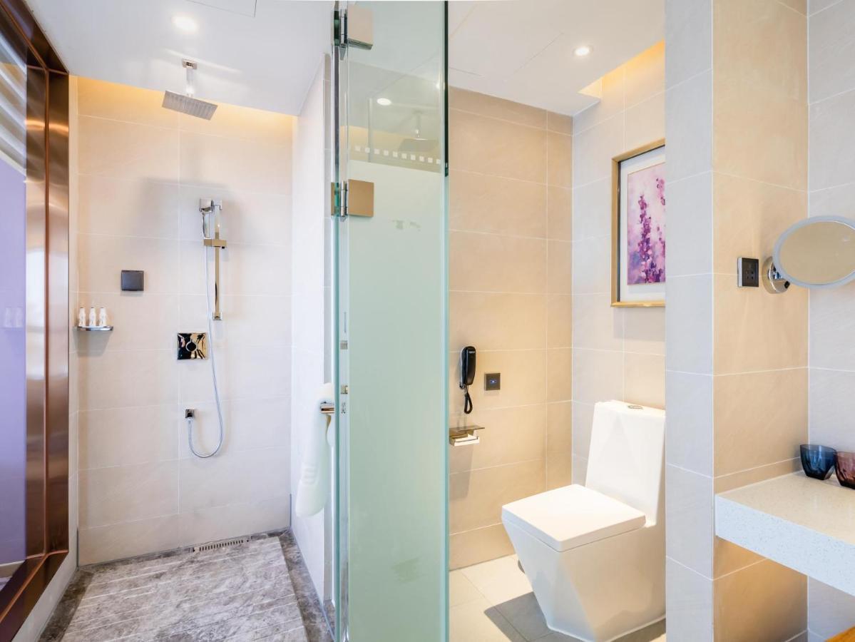 Lavande Hotel Luzhou Wanda Plaza Southwest Commercial City エクステリア 写真