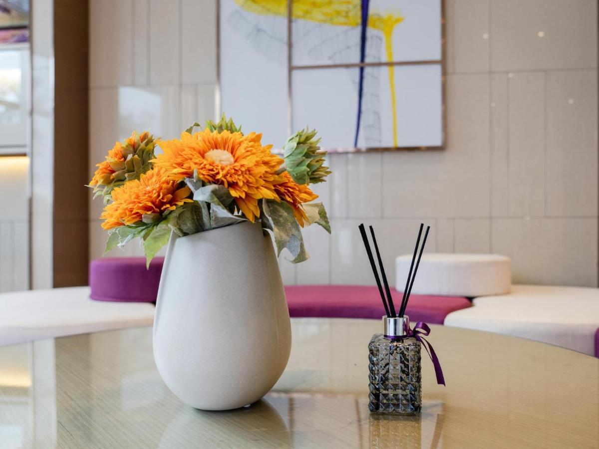 Lavande Hotel Luzhou Wanda Plaza Southwest Commercial City エクステリア 写真